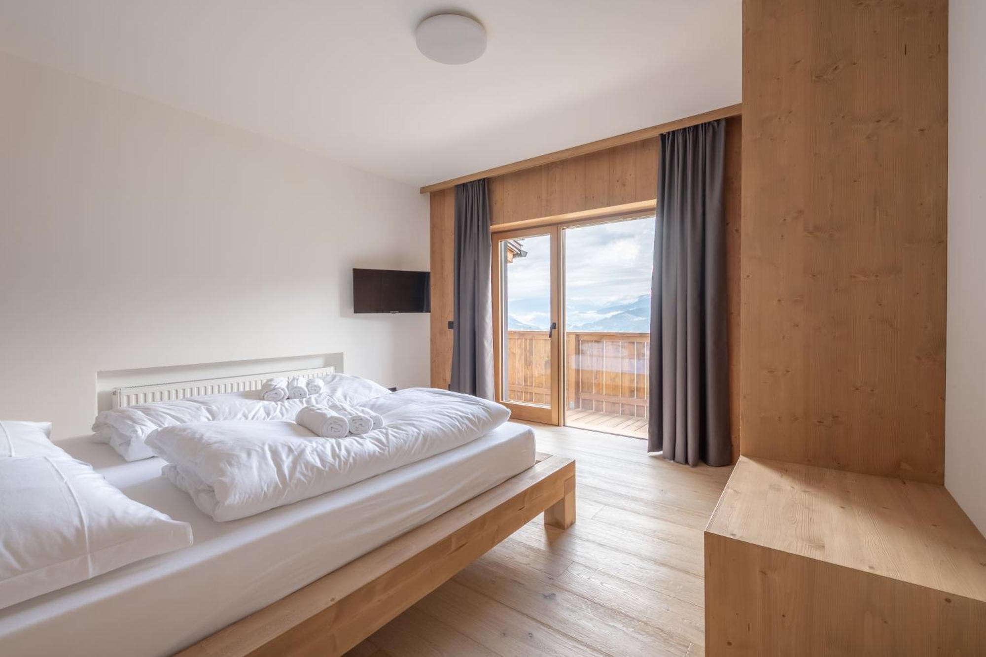 Ama Dolomiti Aparthotel Vigo di Cadore Exterior foto